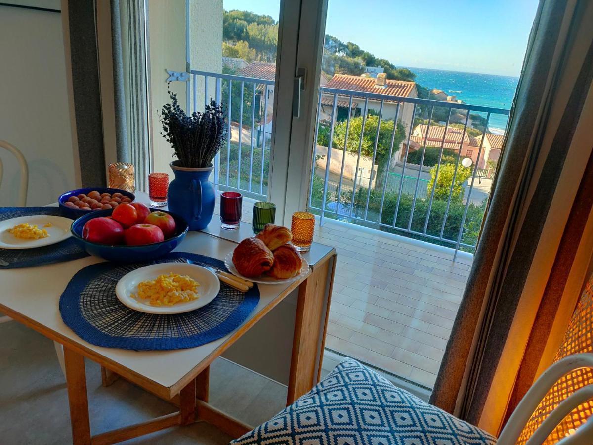 Appartement Avec Terrasse Vue Mer, Proximite Plage, Place Parking Санари-сюр-Мер Экстерьер фото